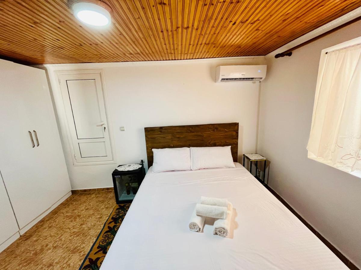 Nena'S Dashe House Berat Buitenkant foto